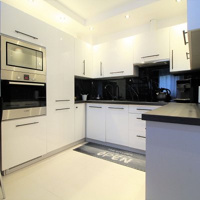 SPRZEDAŻ na MIESZKANIE w Głogów